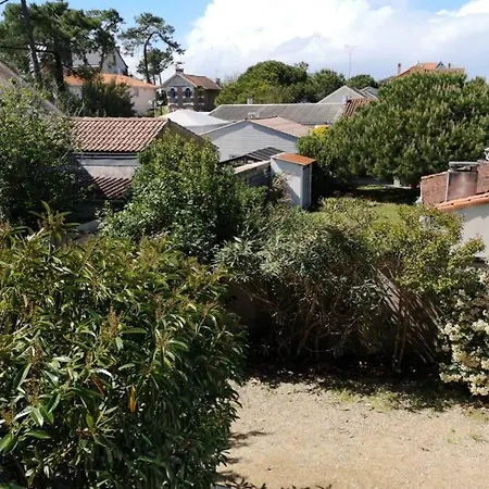 La Luciole, Les Bains Apartment
